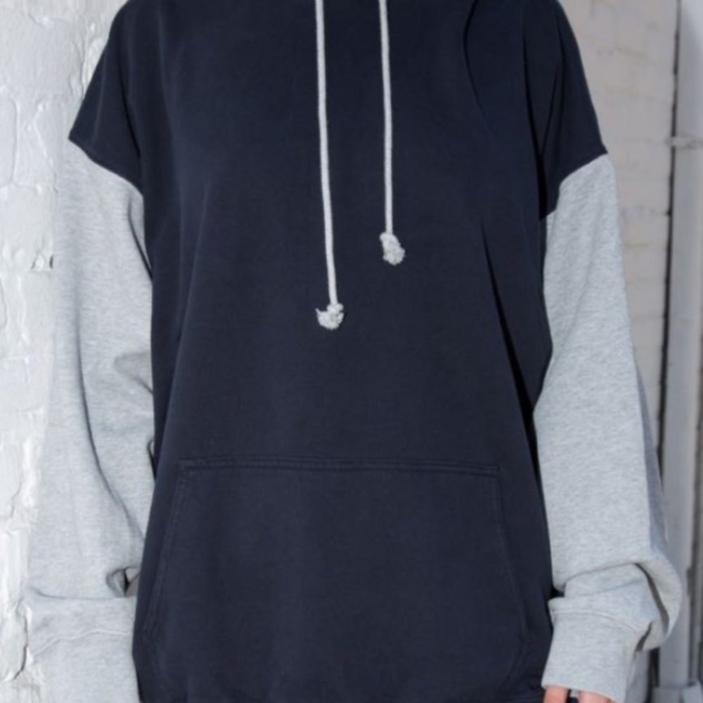 Brandy Melville hoodie